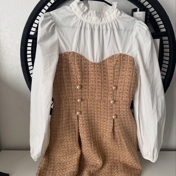 Elegant Long Sleeve Dress with Pearl Accents - Picture 1 of 1